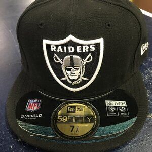 New Era NFL Mens Las Vegas Raiders Team 59FIFty Fitted Hat Black 2020 7-3/8